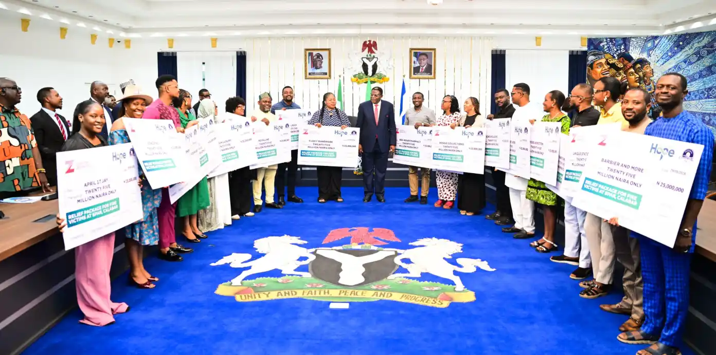 Gov. Otu Gives 18 SPAR Fire Victims ₦450m Lifeline