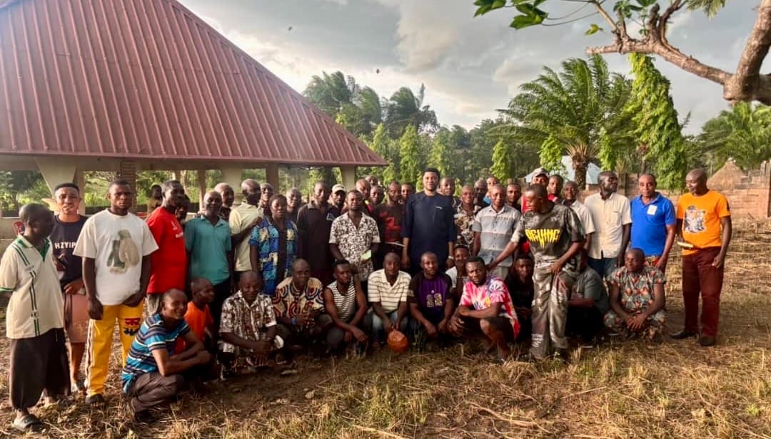 2027: Anyogo Takes Otu’s Re-election Campaign to Yala Communities